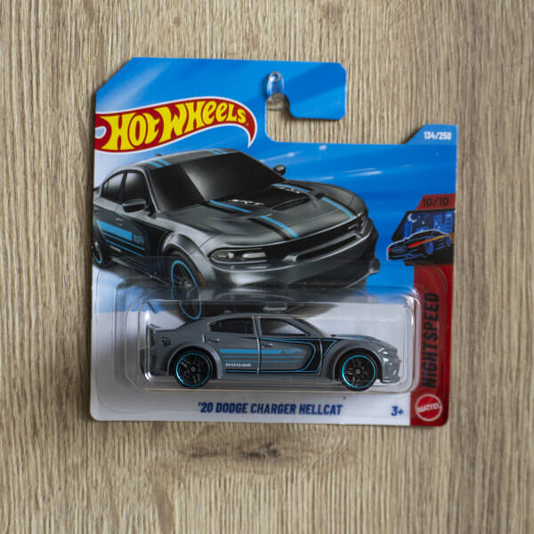 '20 Dodge Charger Hellcat