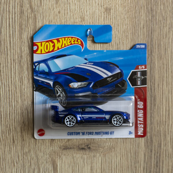 Custom '18 Ford Mustang GT